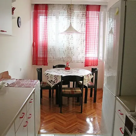 Stefan Free Parking Best Value For Money Apartment Podgorica